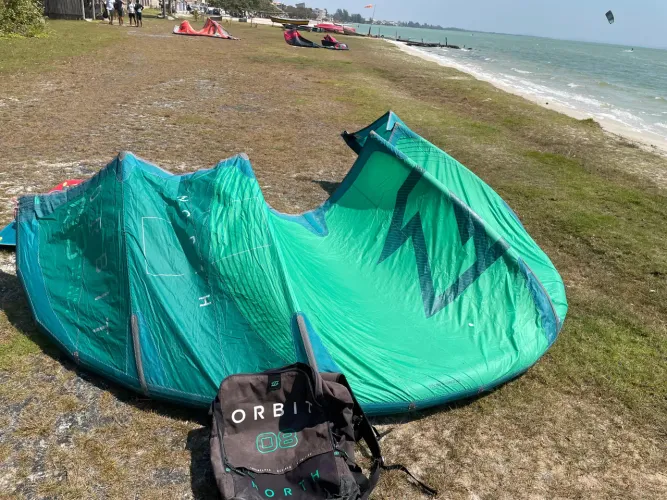 Kitesurf 8m + prancha Cabrinha 