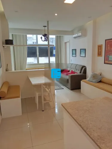 Apartamento 2 Quartos com 2 Suítes em Copacabana