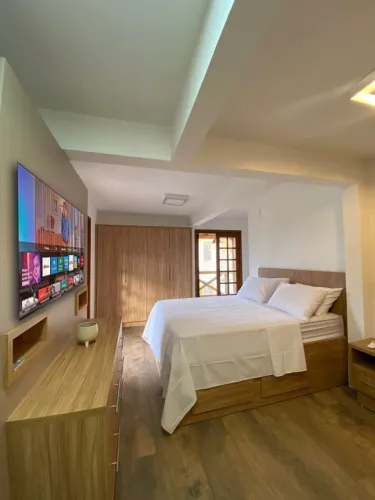 Casa de Temporada com Jacuzzi e Piscinana Praia do Rosa - Perfeita para Casais!