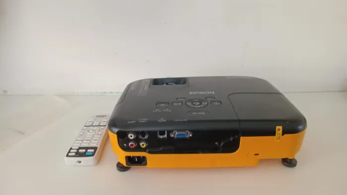 Projetor Epson EB-X02