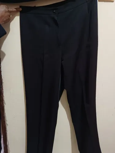 Calça social preta