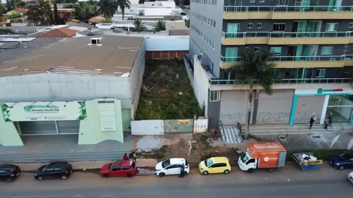 terreno a venda na rua 03 frente para avenida que liga EPTG a Estrutural