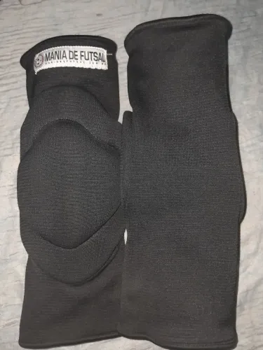 joelheira mania de futsal tamanho P
