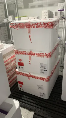 Caixa de isopor 120 litros , promoção Natal