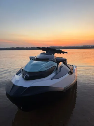JET SKI Sea GTX 130