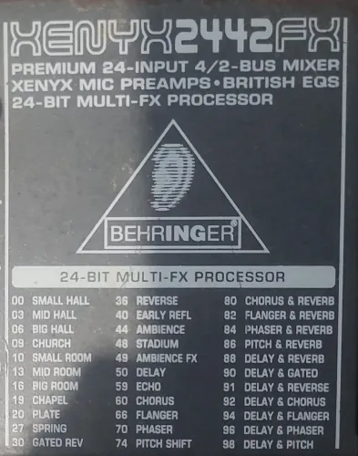 Mesa de Som Behringer Xenyx X2442FX