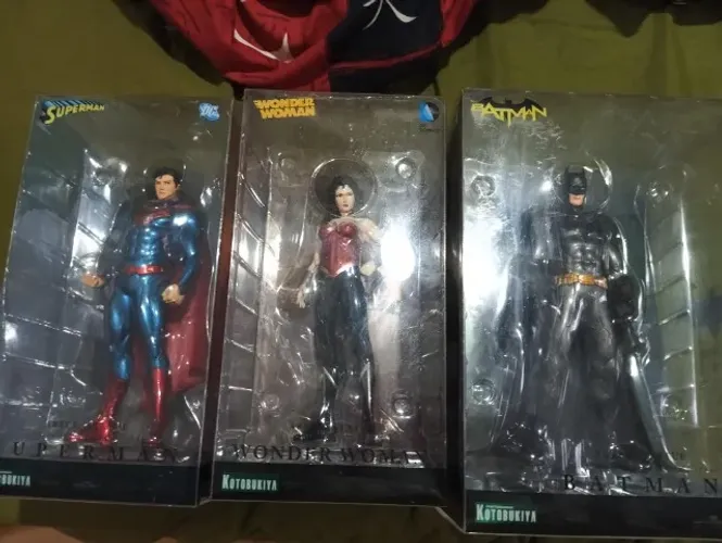 Batman Superman Mulher Maravilha 1/10 Kotobukiya New 52