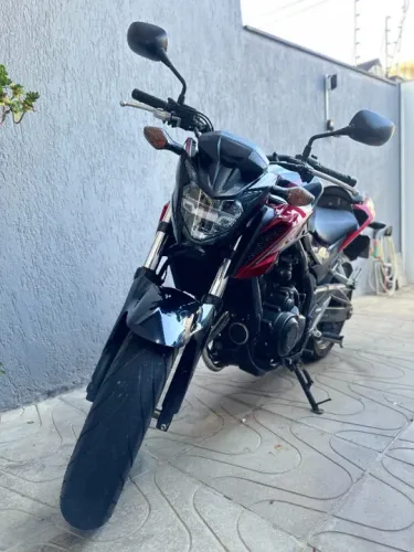 Honda CB500F Vermelha * Impecável * IPVA 2026 pago estudo troca por carro