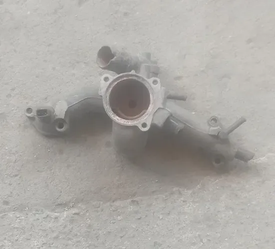 FLANGE DE AGUA KIA SPORTAGE 2.7 SANTA FE GOLD 01/05
