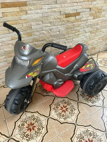 Moto Infantil Elétrica Bandeirante - Ótimo Estado