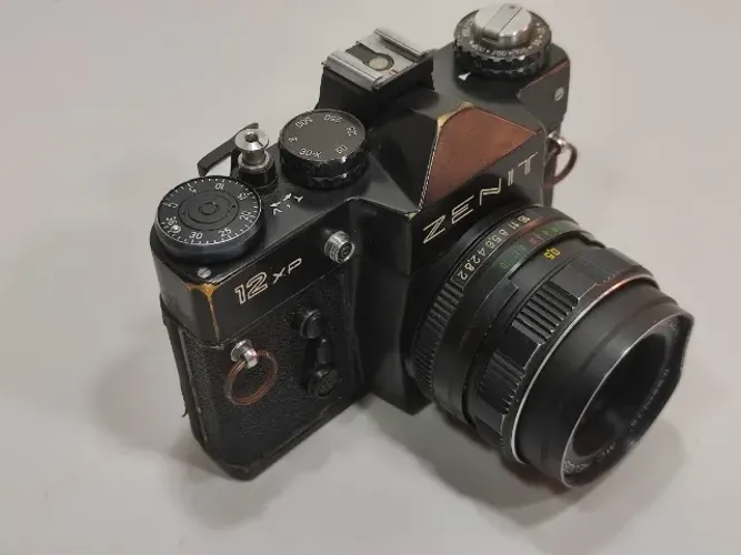 Câmera Analógica Zenit 12xp 35mm Funciona 9h2 Preto (Usado)