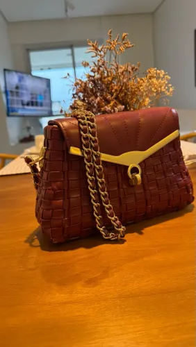 Bolsa Nathalia Tolentino Anna Elisa Bordô - Couro Legítimo