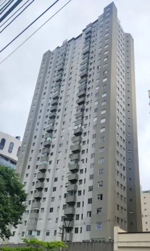 Andar alto, próximo a Caixa.