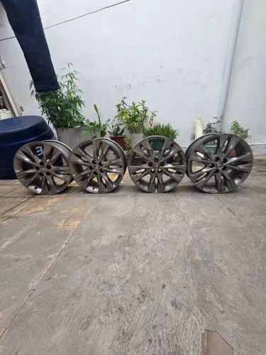 Vendo Jogo de rodas aro 17