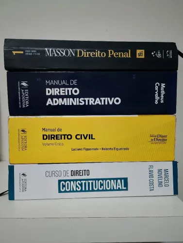 4 Doutrinas de direito, todas são de 2025