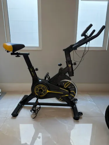 Bicicleta ergométrica semi nova