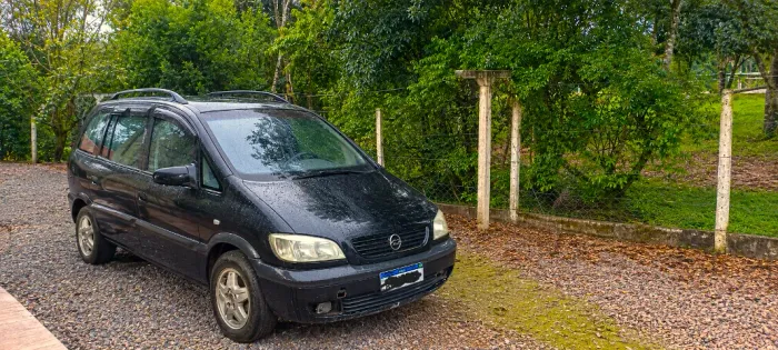 Chevrolet Zafira 2.0/ CD 2.0 8V MPFI 5P Mec. 2002