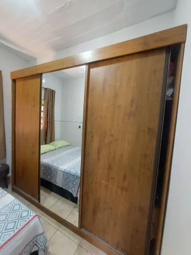 Guarda roupa de casal usado