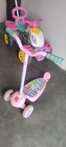 Patinete Infantil Patrulha Canina - R$ 80,00