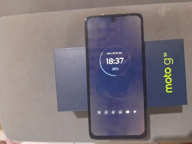 Vendo Moto G52 em perfeito estado de conservação. Acompanhar caixa , nota , carregador