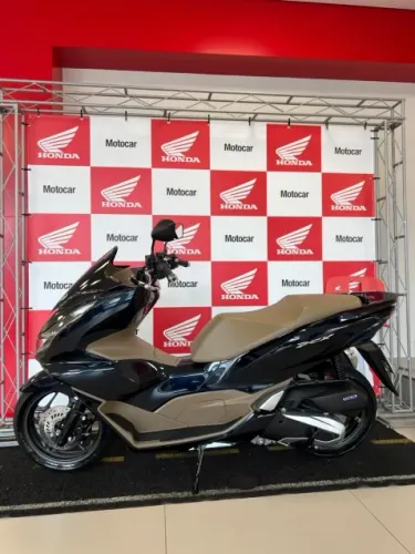 Honda PCX 160 DLX ABS