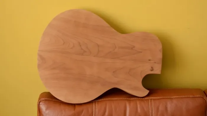 Corpo pré cortado para guitarra Les Paul imbuia com câmara de ar (C272)