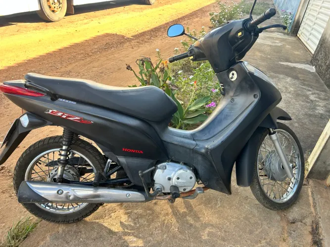 Biz 125 ES