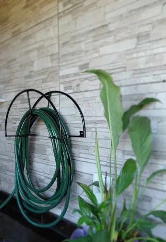 Suporte enrolador de mangueira