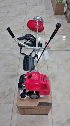 Roçadeira a gasolina TBC52x 2hp e 52cc Toyama - Nova/Loja