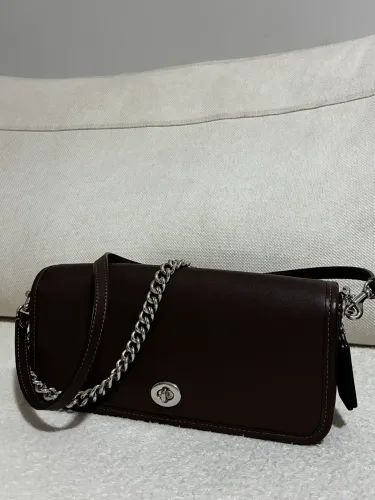 Bolsa Coach - Dinky 26 (com corrente)