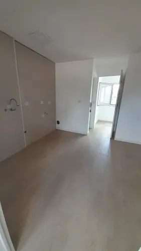 Apartamento à venda na Liberdade/São Paulo, com 30m², 1 quarto e 1 vaga de garagem.