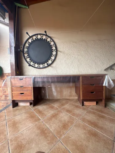 Cômoda Com 6 Gavetas De Sucupira