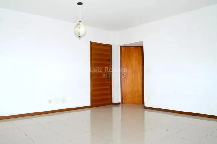 Apartamento à venda no bairro Cidade Nova