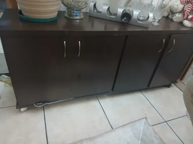 Rack e Cristaleira com prateleira em vidro