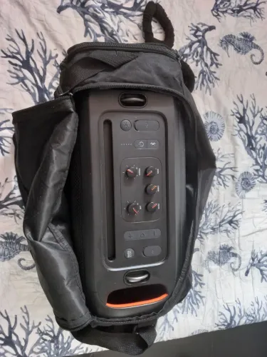 JBL PartyBox On-The-Go