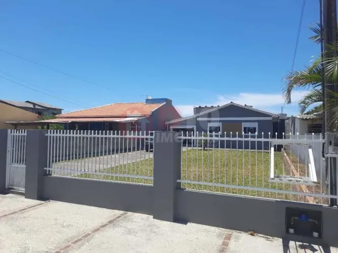 Casa à venda, 99 m² - Centro - Balneário Arroio do Silva/SC