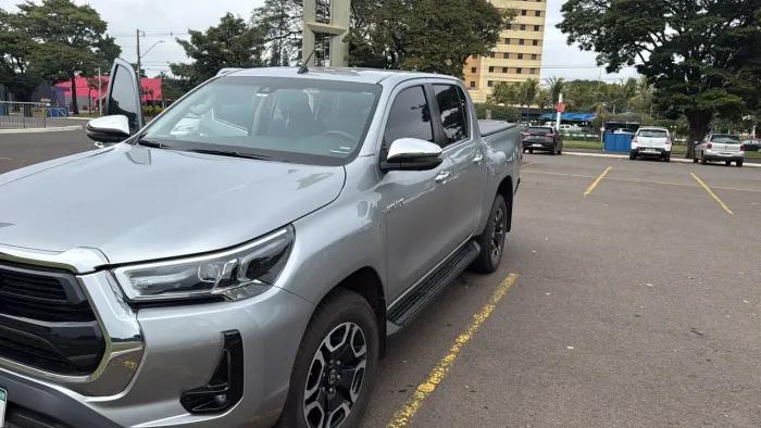 Toyota Hilux CD SRX 4X4 2.8 TDI 16V Diesel Aut. 2024
