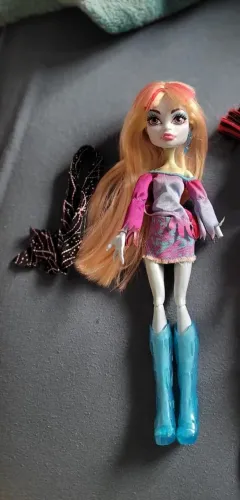 Boneca monster high abbey