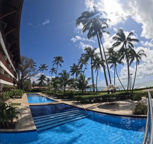 Apto 4 suítes, 150m², centrinho, vista mar, varanda grande, vista piscinas naturais, 2 vag