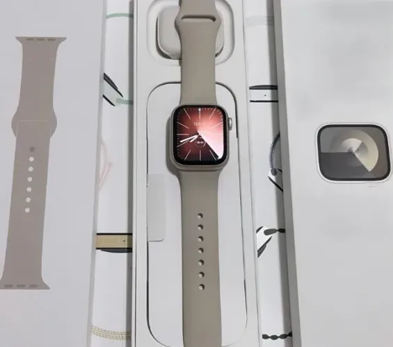 Apple Watch 9 41mm GPS - Starlight