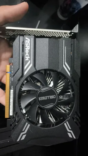 Placa de vídeo RX6400 4GB
