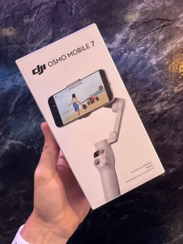 Estabilizador De Celular Gimbal Dji Osmo Mobile 7 cor cinza