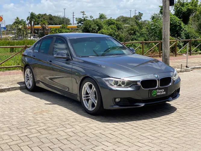 BMW 320I A Modern/sport TB 2.0/a.flex 16V 4P 2013