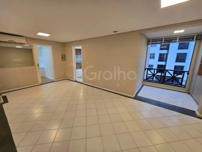 Apartamento para Venda em Florianópolis, Itacorubi, 3 dormitórios, 1 suíte, 2 banheiros, 1
