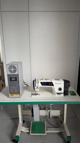 Máquina de costura ultra-sônica