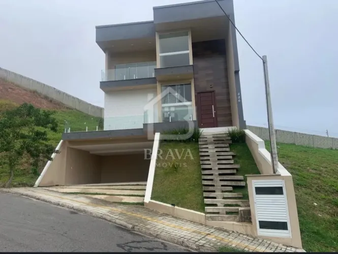 Casa Duplex 230m² à Venda no Reserva do Valle