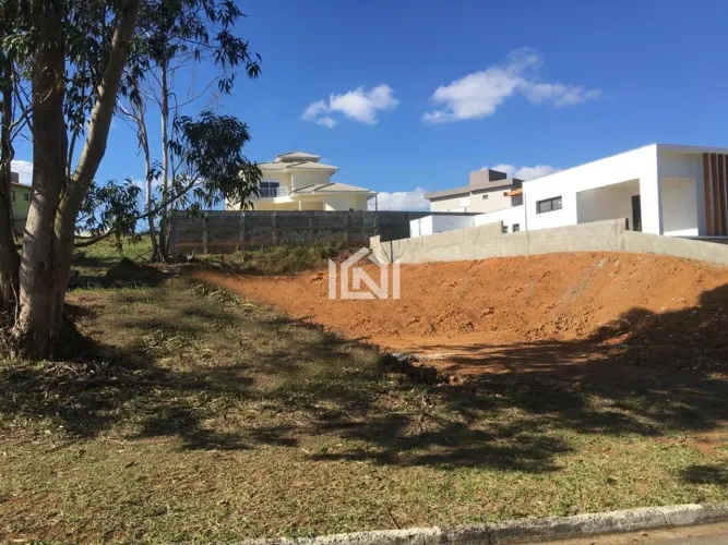 Terreno à venda no condomínio Paysage Bella Vittà