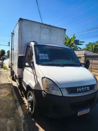 Iveco Daily Chassi 70c16 Massimo 3.0 16V Turbo Diesel Mec. 2012