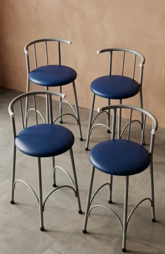 [DESCONTÃO] Kit com 4 Banquetas Assento couro náutico azul- 3 x R$200 no cartão de crédito