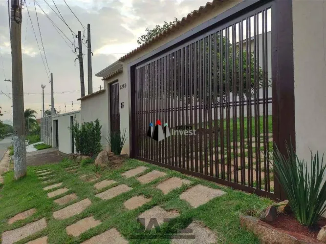 Terreno com edícula Loteamento Alphaville